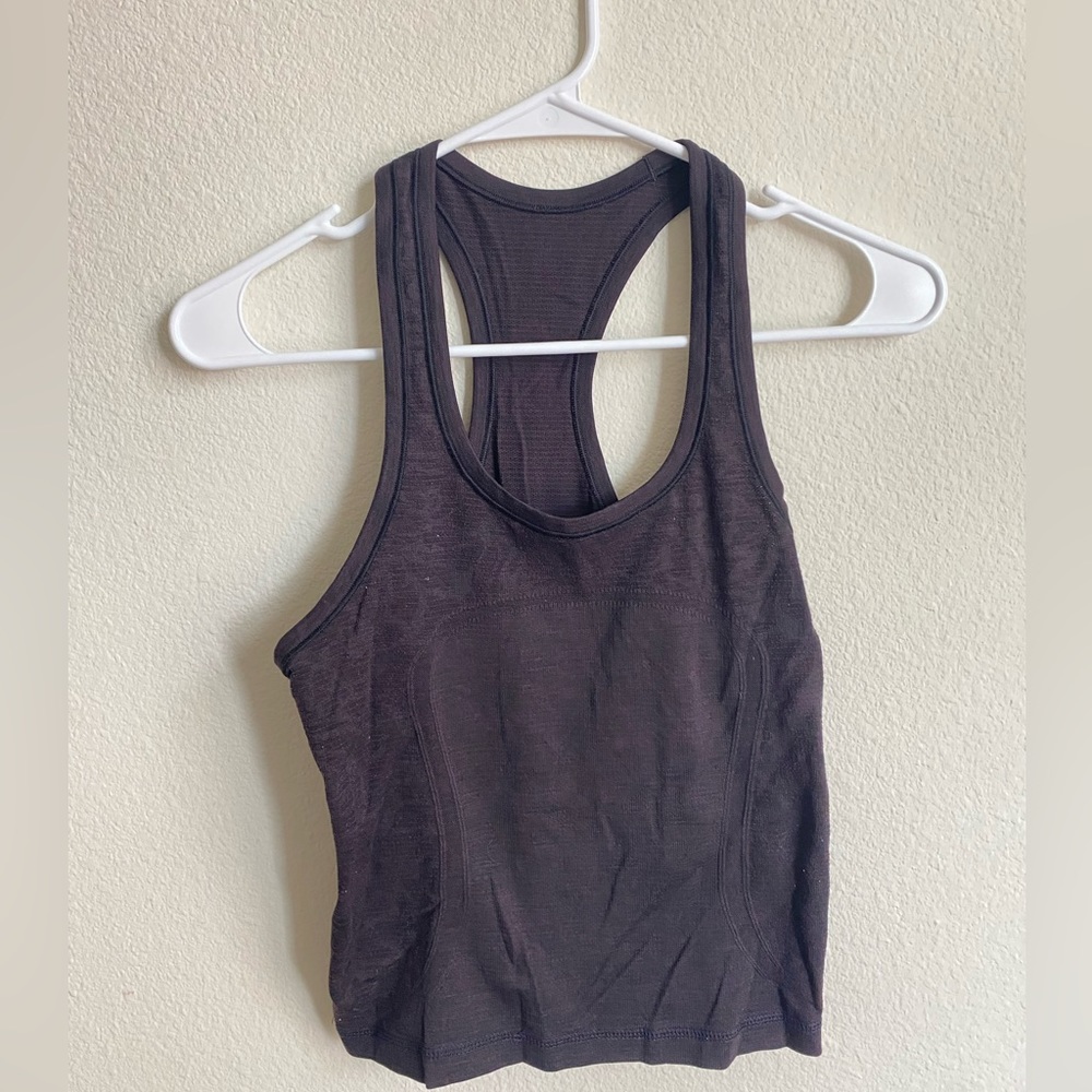 Lululemon cropped tank